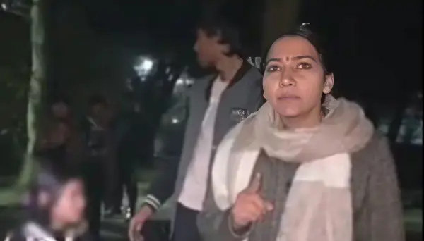 पार्क में बिना पुलिस पूछताछ पर मचा बवाल