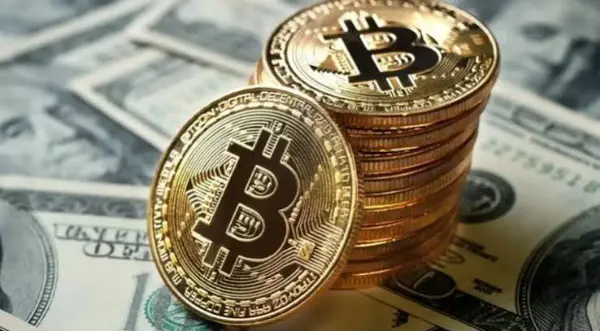 Bitcoin $62,000 के ऊपर कायम