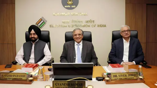 कैबिनेट सचिवालय ने चुनाव आयुक्तों की शिकायत पर कार्रवाई नहीं की