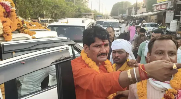 भिंड में बीजेपी नेता के सैकड़ों गाड़ियों के काफिले पर एक्शन