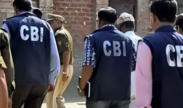 CBI की 4 राज्यों में बड़ी रेड