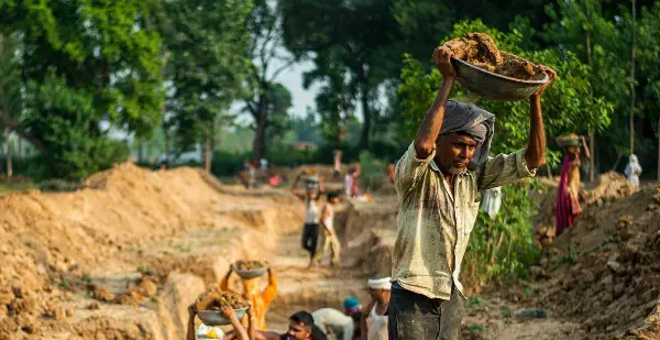 125 दिन रोजगार की गारंटी