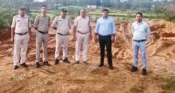 अवैध कारोबारियों पर चारों तरफ से कसता शिकंजा, अब एक्शन मोड में प्रशासन