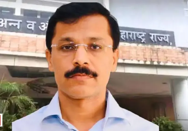 तुकाराम मुंढे ने बॉलीवुड कैफे पर की औचक कार्रवाई