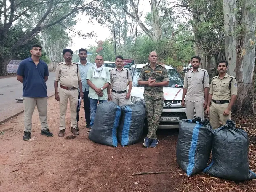 पुलिस की बड़ी सफलता एक क्विंटल 27 किलो गांजा और कर जप्त