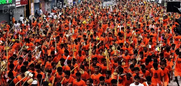हरिद्वार में उमड़ा आस्था का सैलाब
