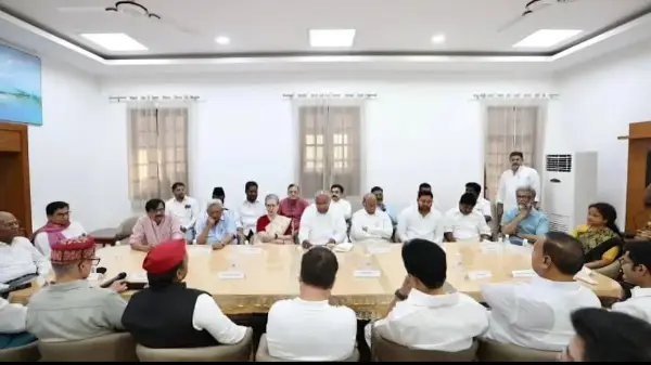 राहुल गांधी के आवास पर जुटेंगे INDIA ब्लॉक के नेता, आगे की रणनीति पर चर्चा